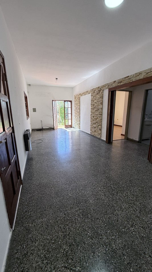 VENTA CASA 2 DORM - S/ AV. DE LAS AMERICAS !!!
