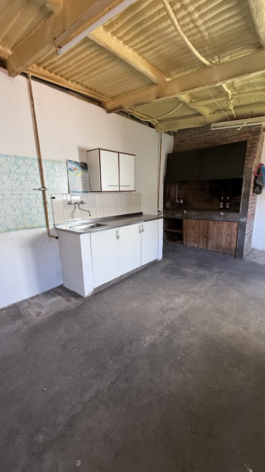 VENTA CASA 2 DORM - S/ AV. DE LAS AMERICAS !!!