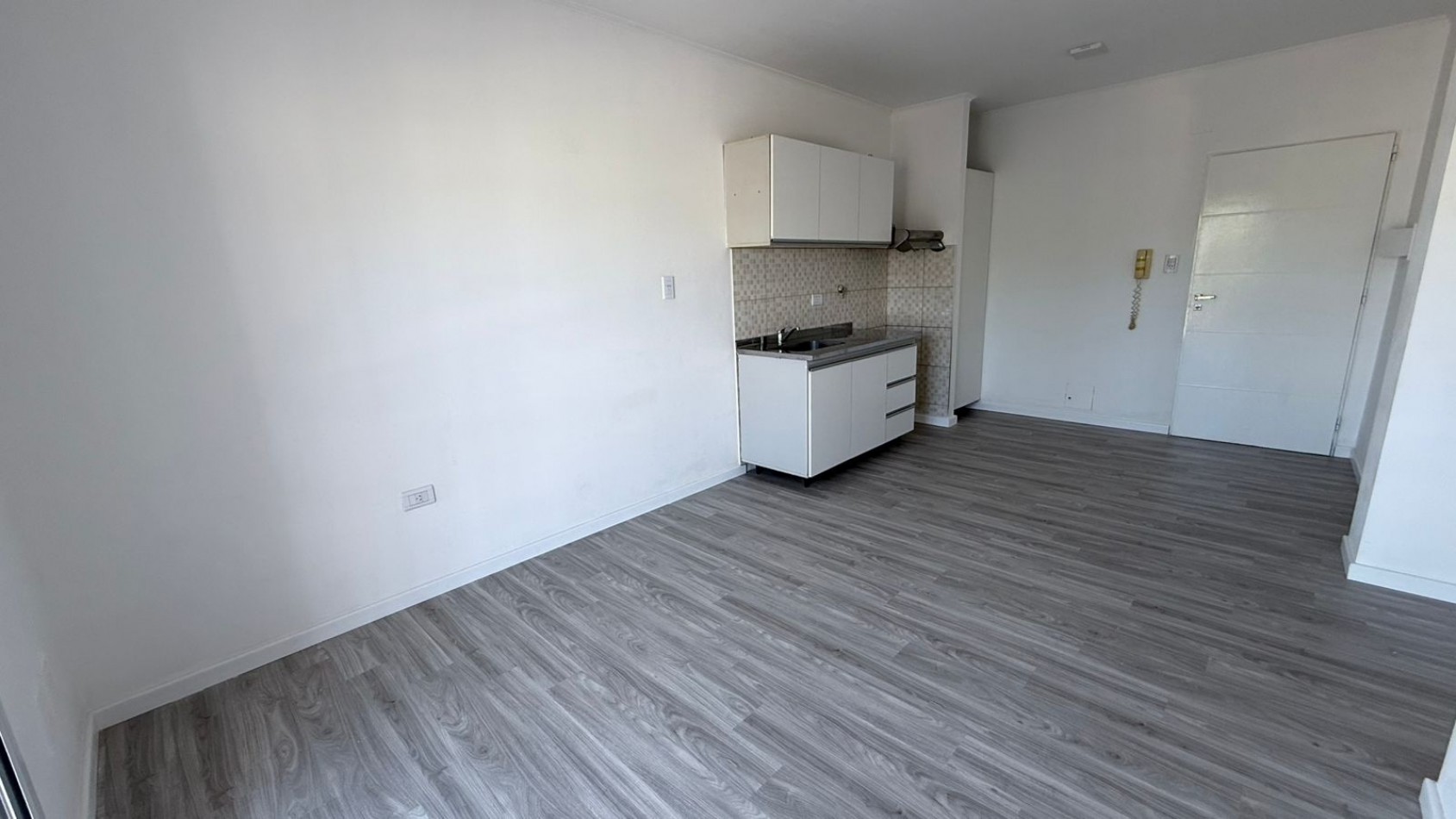 EN VENTA DPTO 2 DORM CALLE NOGOYA !!!