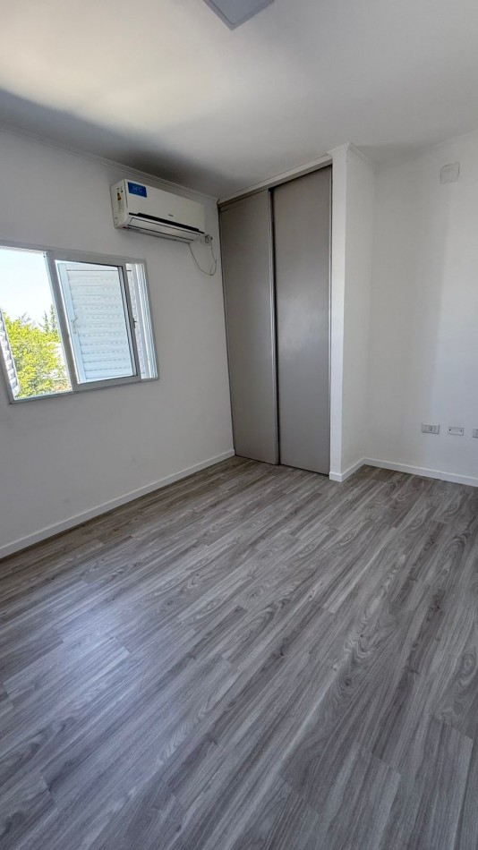 EN VENTA DPTO 2 DORM CALLE NOGOYA !!!