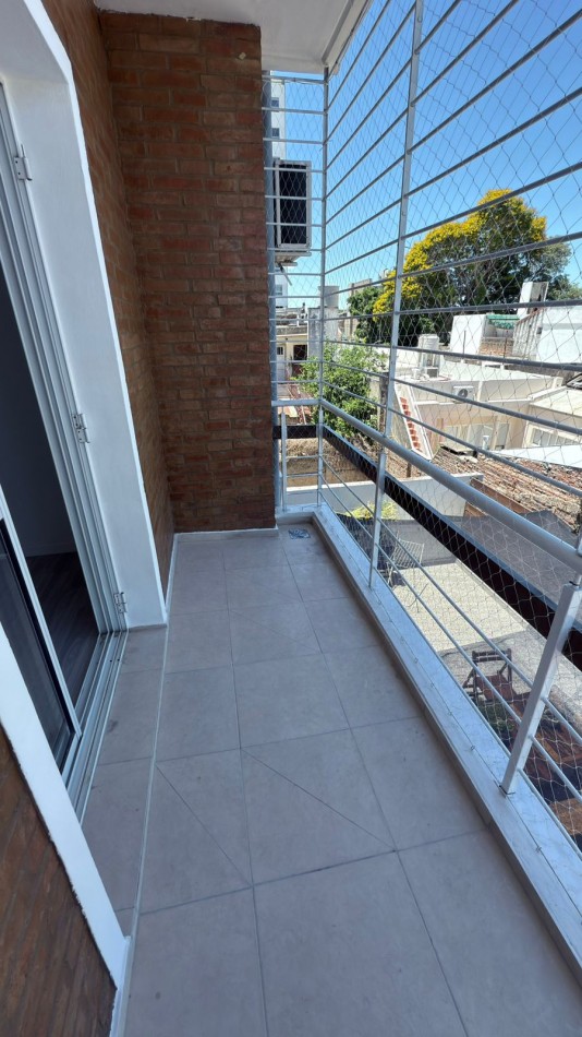 EN VENTA DPTO 2 DORM CALLE NOGOYA !!!