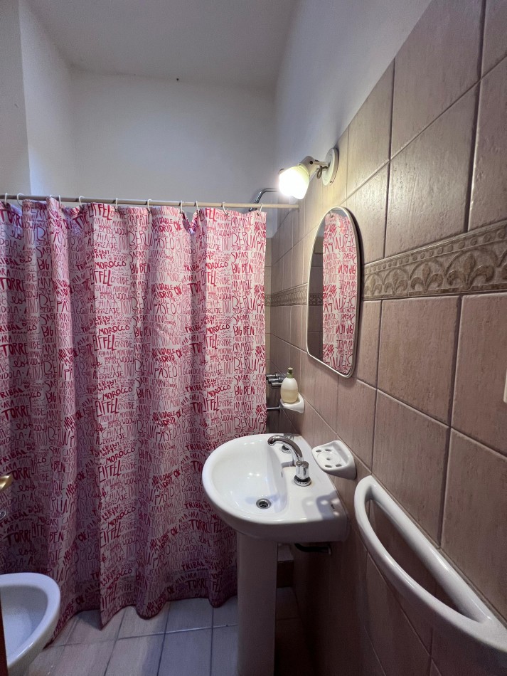 VENTA CASA APTA CREDITO HIPOTECARIO - CALLE LAURENCENA