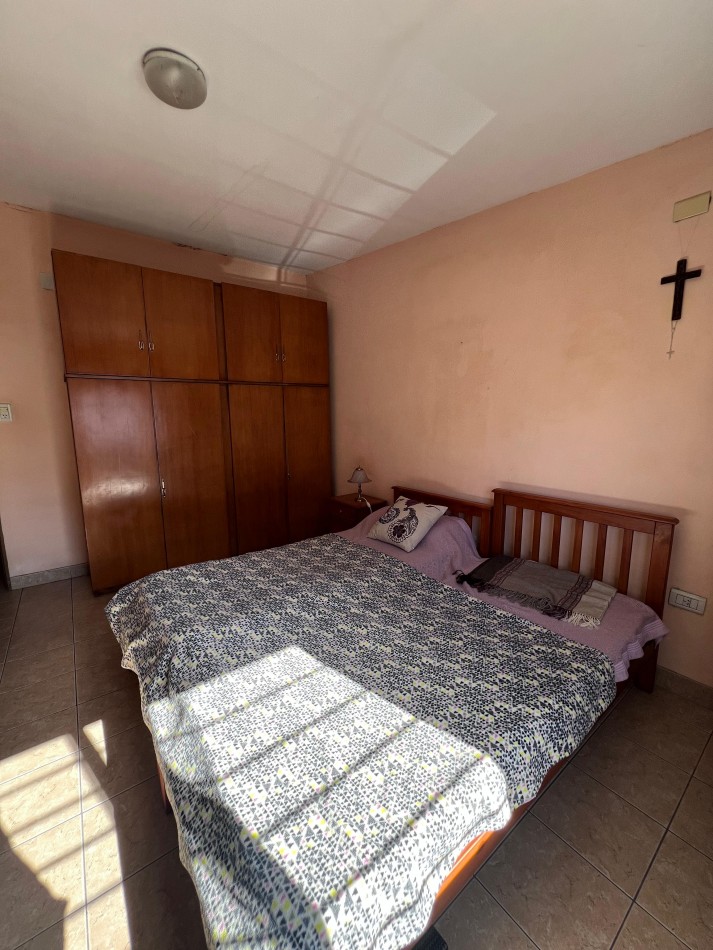 VENTA CASA APTA CREDITO HIPOTECARIO - CALLE LAURENCENA