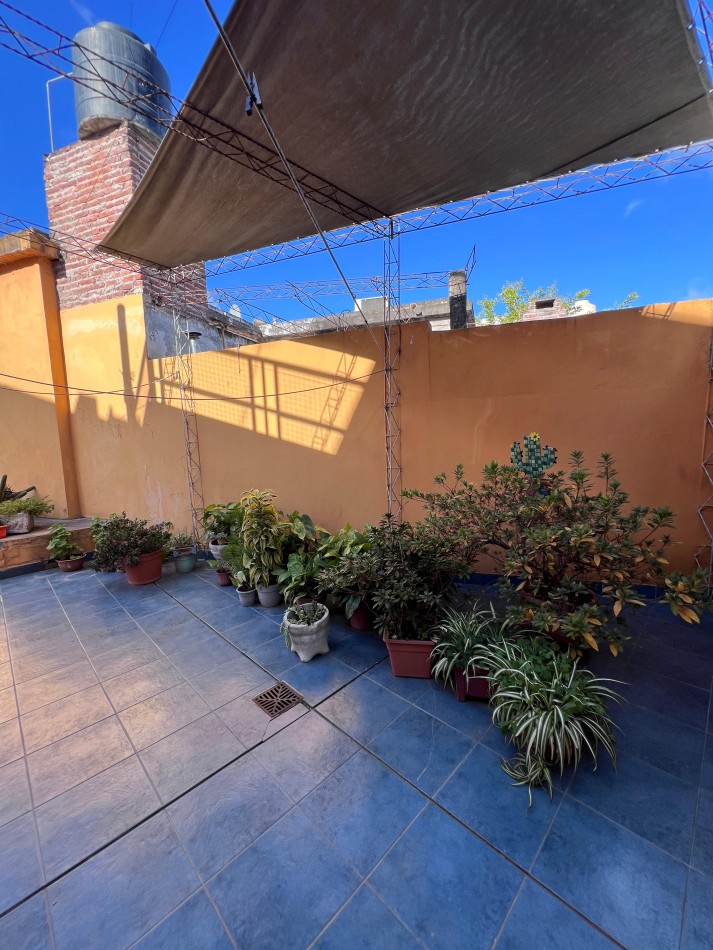 VENTA CASA APTA CREDITO HIPOTECARIO - CALLE LAURENCENA