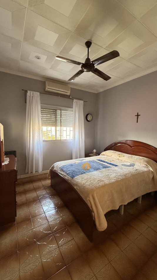EN VENTA  CASA EN EXCELENTE ESTADO -  COMODIDAD Y FUNCIONALIDAD