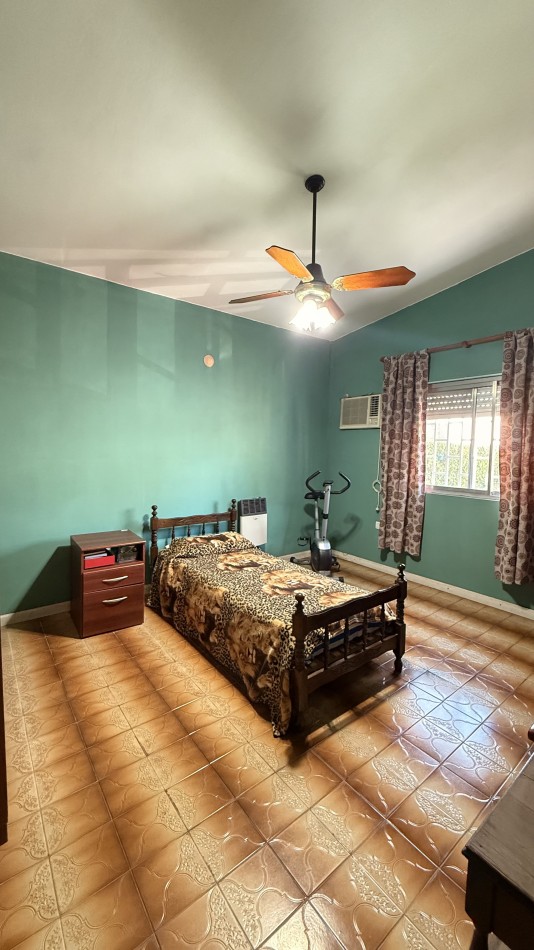 EN VENTA  CASA EN EXCELENTE ESTADO -  COMODIDAD Y FUNCIONALIDAD