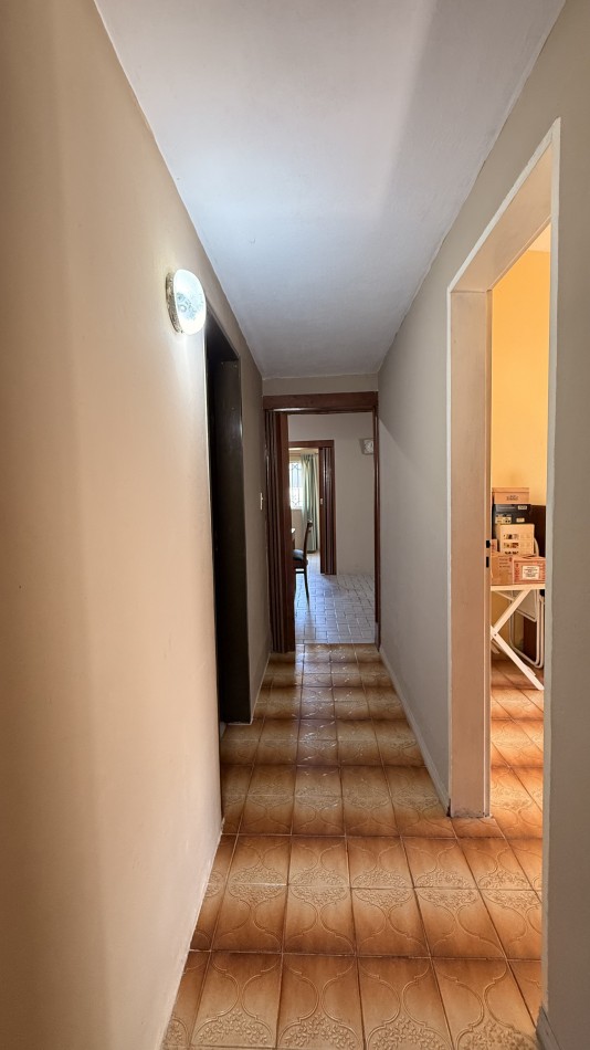 EN VENTA  CASA EN EXCELENTE ESTADO -  COMODIDAD Y FUNCIONALIDAD