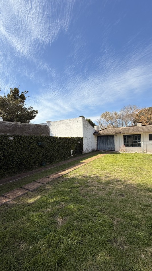 EN VENTA  CASA EN EXCELENTE ESTADO -  COMODIDAD Y FUNCIONALIDAD