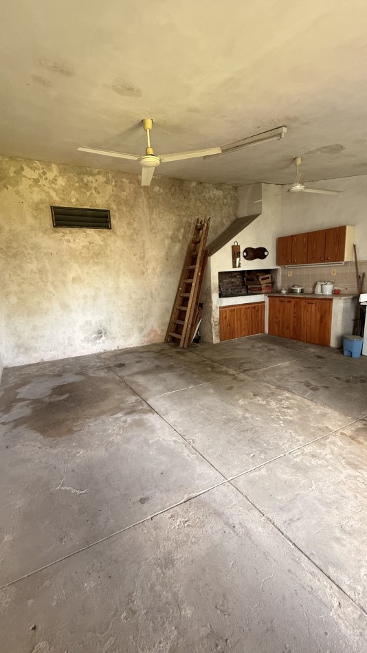 EN VENTA  CASA EN EXCELENTE ESTADO -  COMODIDAD Y FUNCIONALIDAD