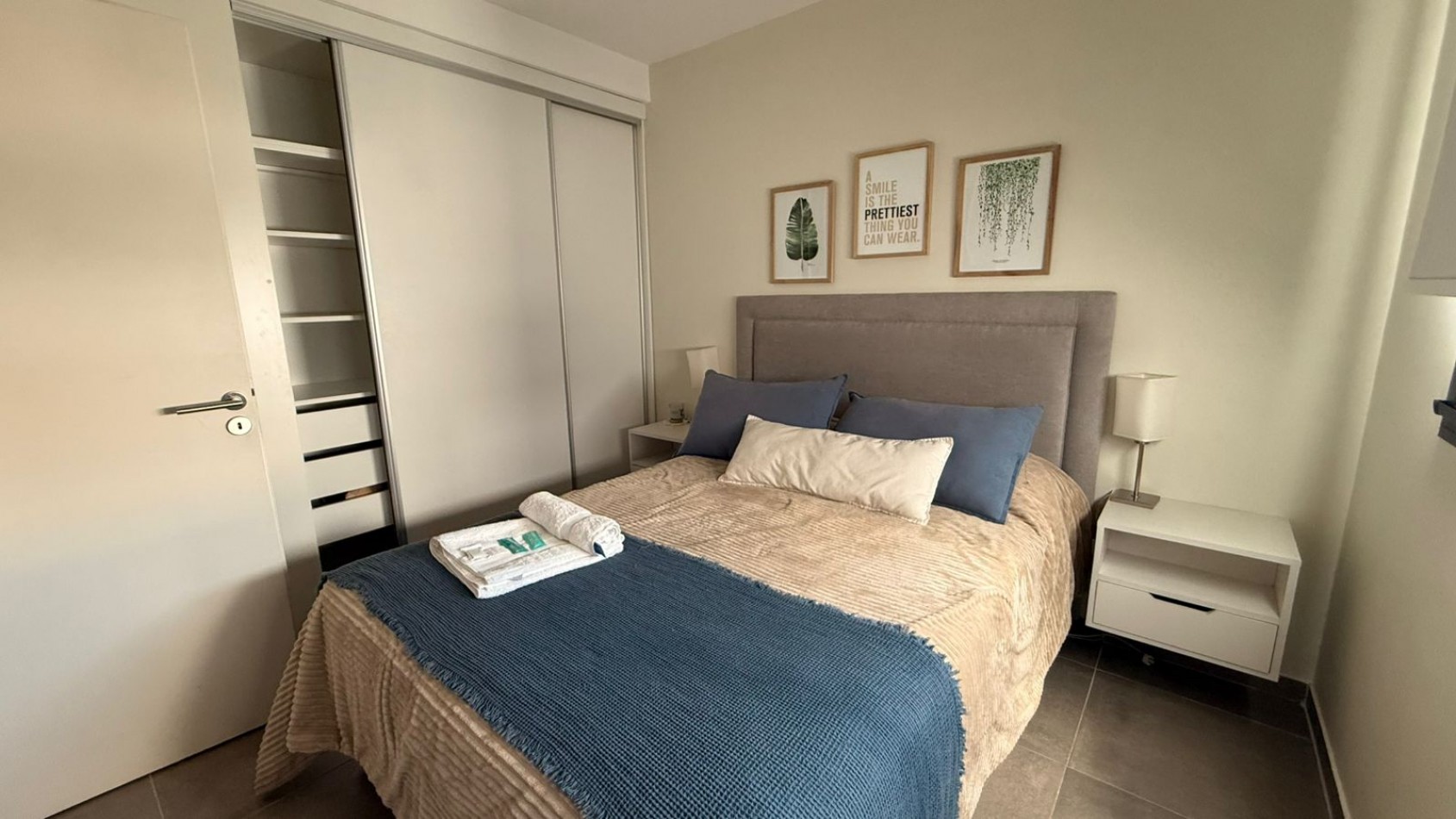 ALQUILER TEMPORARIO - DEPARTAMENTO CALLE LA PAZ - CAPACIDAD HASTA 4 PERSONAS