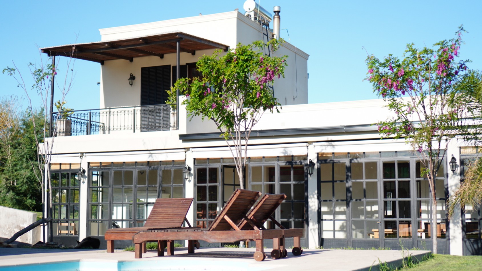 EN VENTA LUJOSA CASA ZONA NORTE