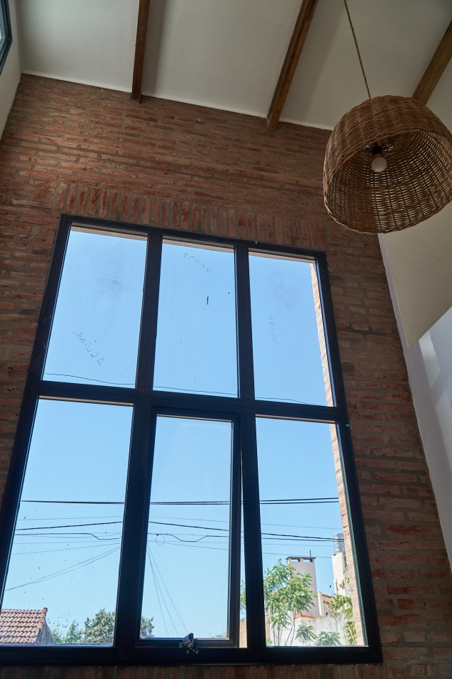 EN VENTA HERMOSO DUPLEX A ESTRENAR - ZONA ALMAFUERTE