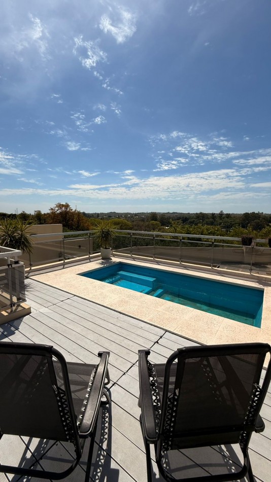 Venta Hermosa Casa Zona Thompson !!!