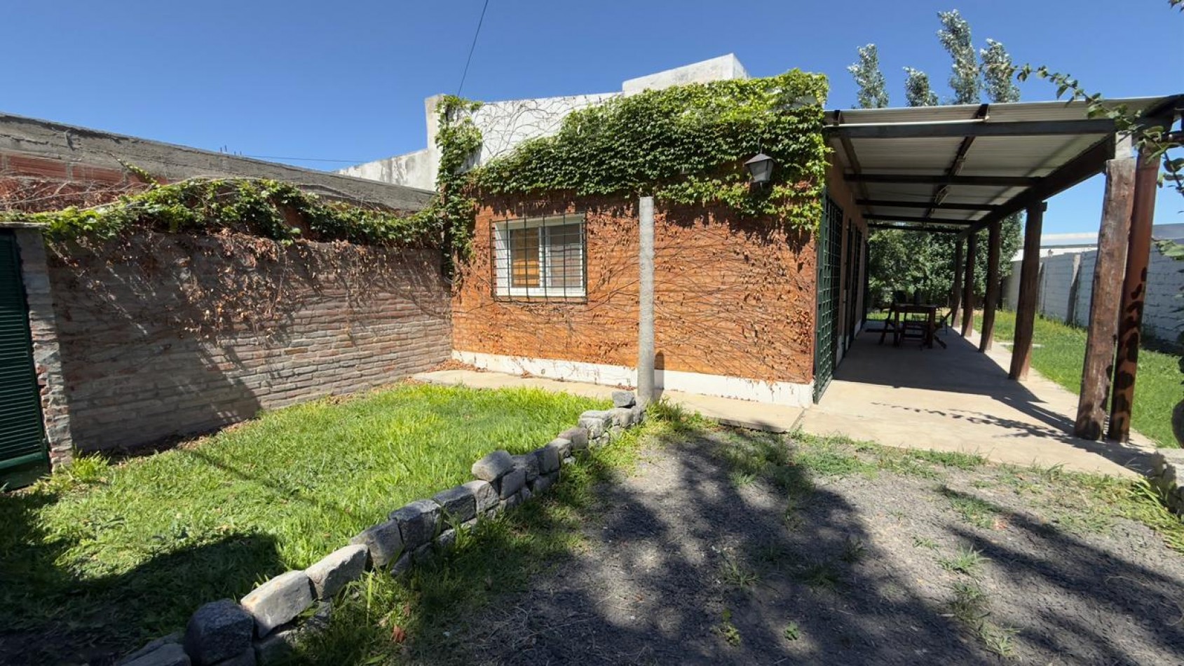 EN VENTA CASA EN B° SOLVENCIA - SAN BENITO