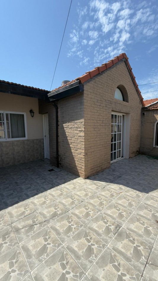 EN VENTA CASA SAN BENITO - EXCELENTE ZONA