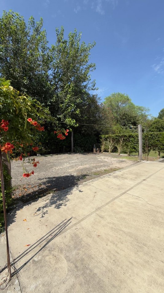 EN VENTA MODERNA CASA QUINTA - SAUCE MONTRUL