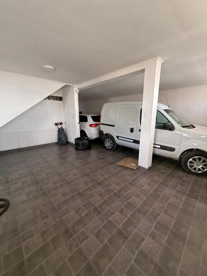 EN VENTA HERMOSA CASA DE DOS PLANTAS - APTA CREDITO HIPOTECARIO