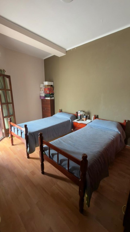 HERMOSA CASA ZONA BOULEVARES !!! 