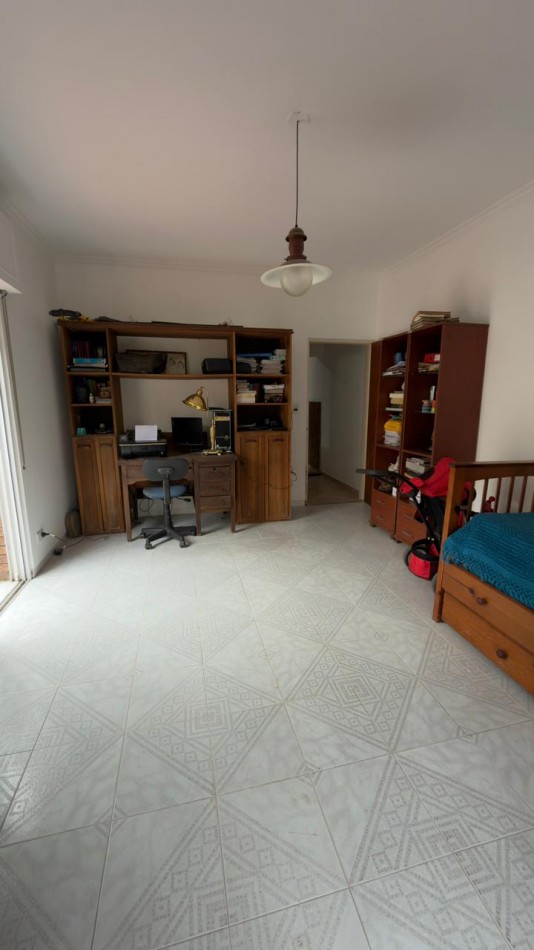 HERMOSA CASA ZONA BOULEVARES !!! 