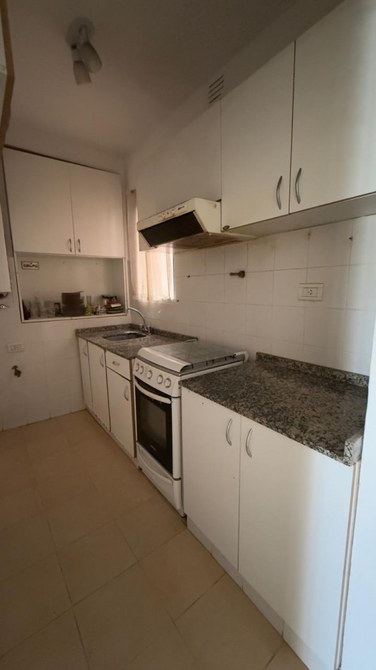 VENTA DPTO PLANTA BAJA CON PATIO VERDE !!! 