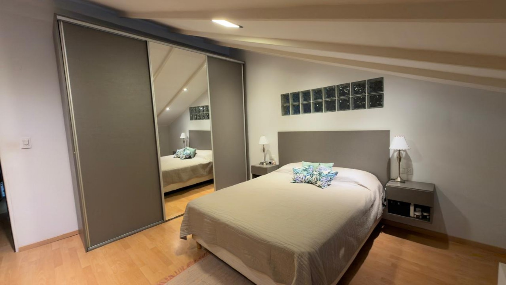 Venta Casa Soñada con Pileta y Quincho con amplio terreno !!!