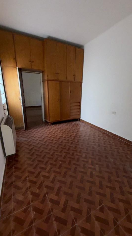 VENTA COMODA CASA 4 DORMITORIOS ZONA BOULEVARES !!! 