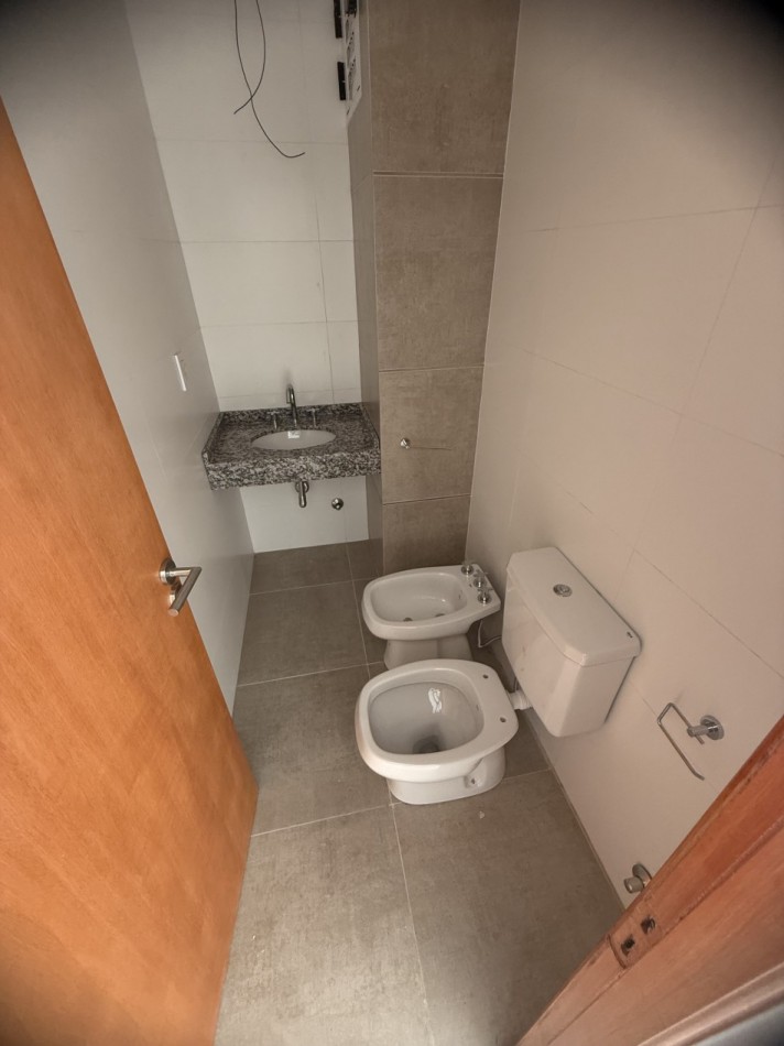 VENTA HERMOSO DPTO DE 2 DORM CON COCHERA-ZONA BOULEVARES !!!