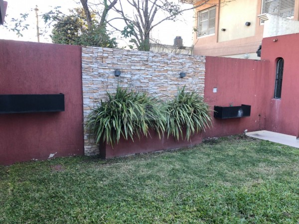 EN VENTA HERMOSA ZONA PLAZA SAENZ PENA !!!