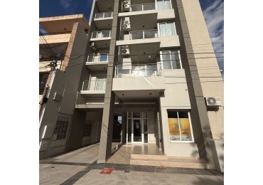 VENTA HERMOSO DPTO DE 2 DORM CON COCHERA-ZONA BOULEVARES !!!